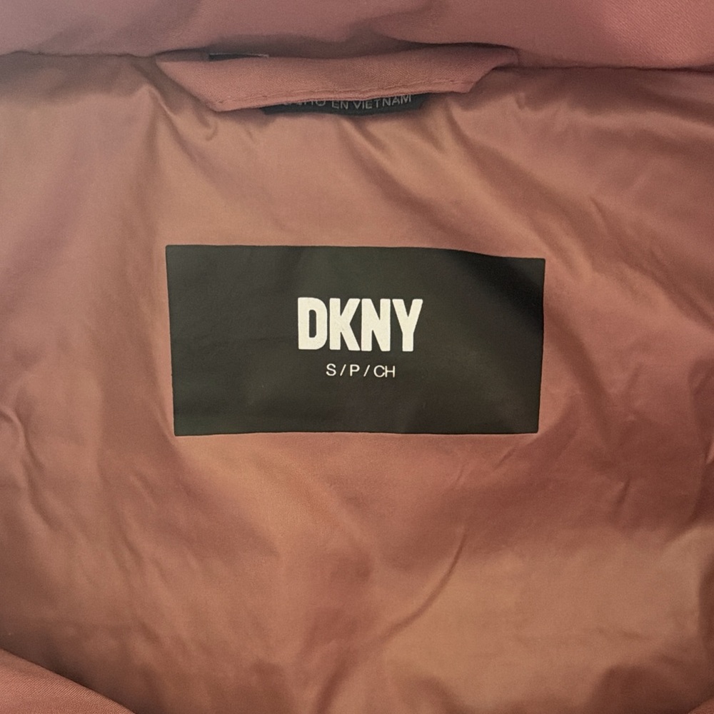 DKNY Dusty Rose Puffer Jacket - Picture 6 of 6